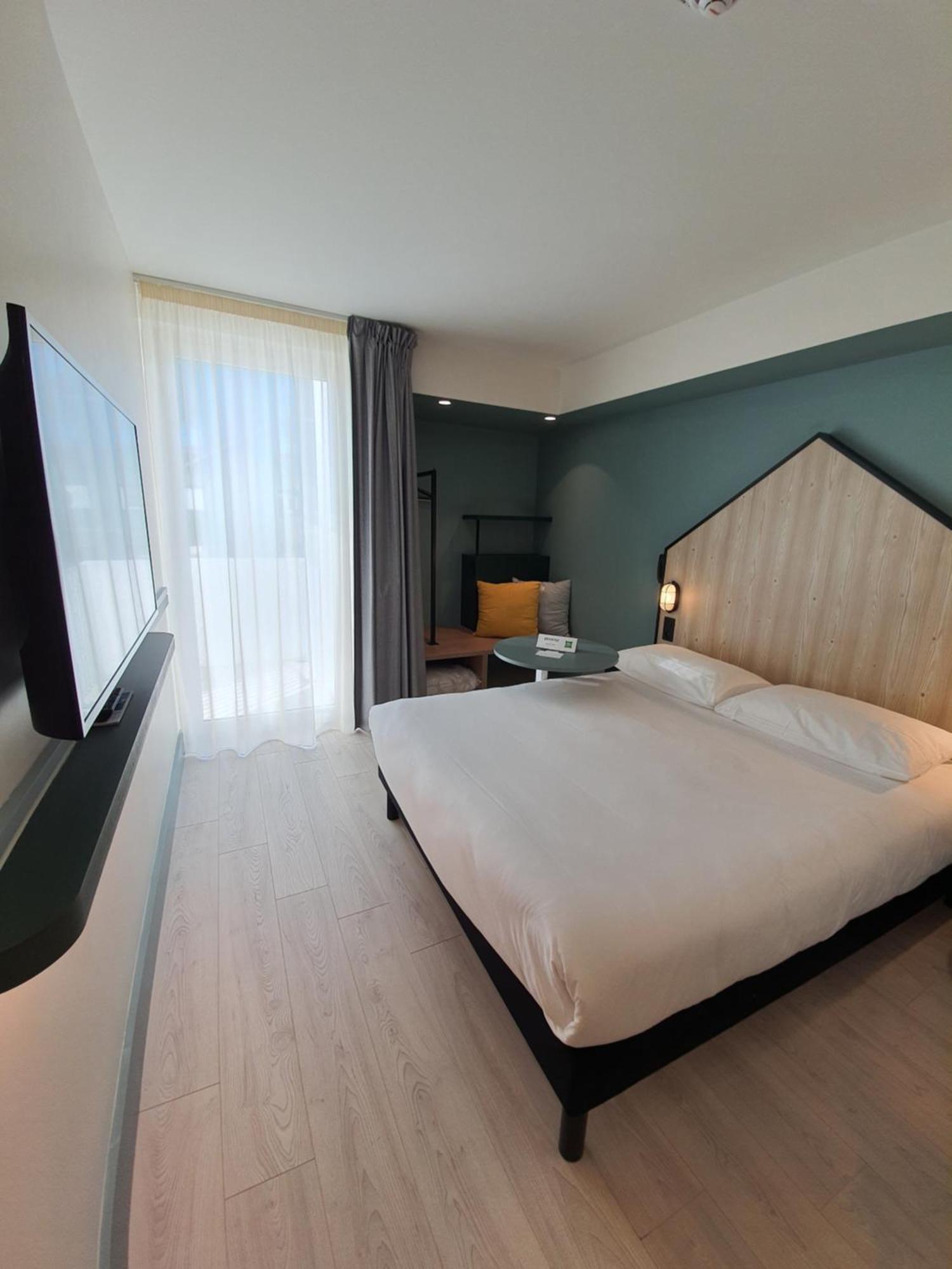 Ibis Styles Arcachon Gujan Mestras Екстериор снимка